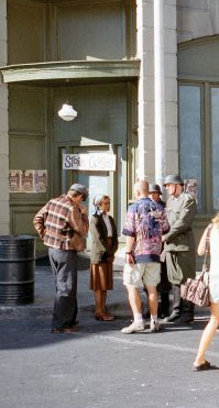 Irgendwas stimmt noch nicht. Beratungen am Set.