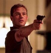 Wat mutt, dat mutt. Antifaschist Trip l��t die Waffe sprechen